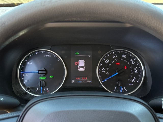 Used 2021 Toyota RAV4 XLE w/ Convenience Package AWD/4WD image 16