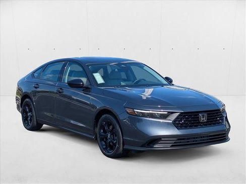 New 2025 Honda Accord SE image 6