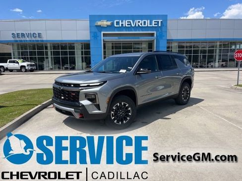 New 2026 Chevrolet Traverse Z71 w/ Enhanced Driving Package AWD/4WD image 1