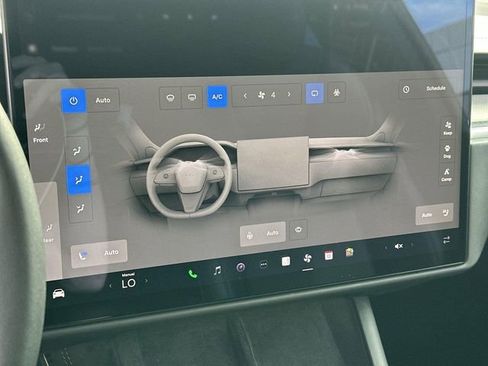 Used 2024 Tesla Model X Plaid image 13