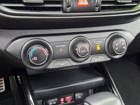 Certified 2021 Kia Forte GT-Line w/ GT-Line Premium Package image 18