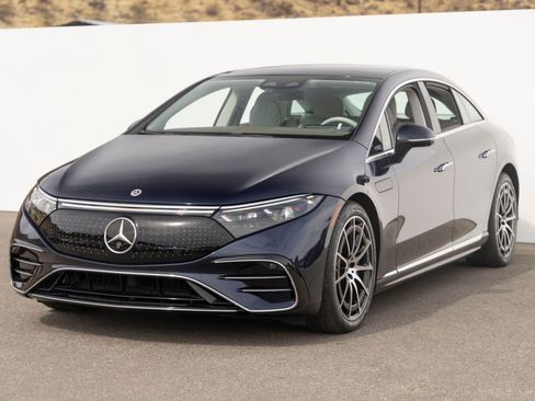 Used 2022 Mercedes-Benz EQS 450+ Sedan image 5