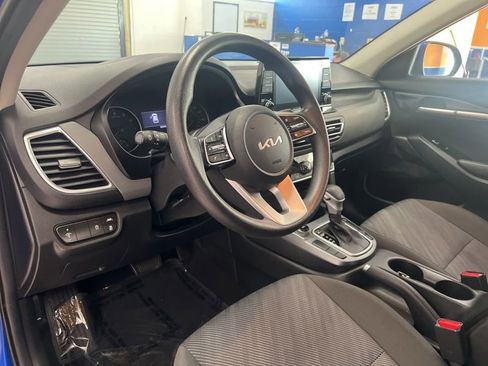 Certified 2022 Kia Seltos LX AWD/4WD image 18