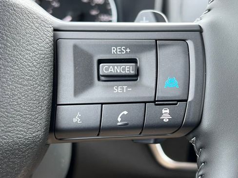 New 2026 Nissan Rogue SV AWD/4WD image 17