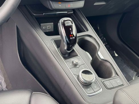 Used 2022 Cadillac XT4 Premium Luxury w/ Safety Alert Package image 6