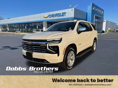 Used 2025 Chevrolet Tahoe Premier w/ Sun And Tow Package AWD/4WD image 3