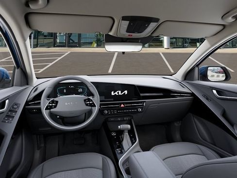 New 2026 Kia Niro EX FWD image 14