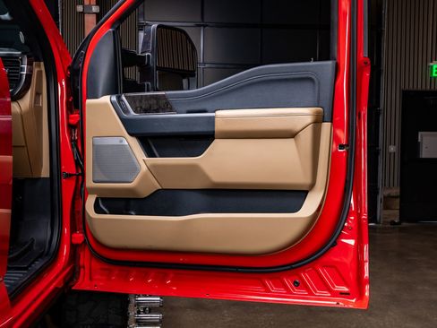 Used 2023 Ford F450 Lariat w/ Lariat Ultimate Package image 36