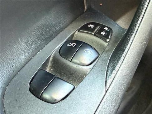 Used 2016 Nissan Altima 2.5 SL w/ 2.5 Technology w/LED Package FWD image 20
