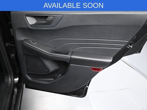 Used 2022 Ford Escape SE w/ SE Sport Appearance Package AWD/4WD image 31