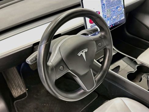 Used 2019 Tesla Model 3 Long Range AWD/4WD image 17