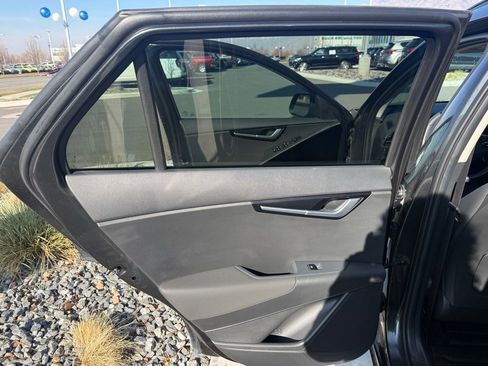 Certified 2023 Kia Niro EX image 21