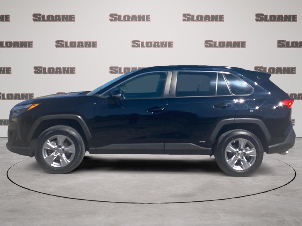 Used 2023 Toyota RAV4 LE AWD/4WD image 2