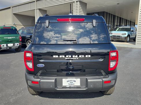 New 2025 Ford Bronco Sport Outer Banks image 5