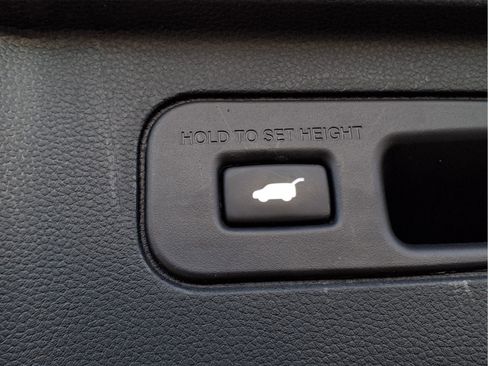 Certified 2024 Honda Pilot EX-L image 7