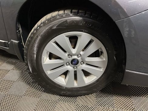 Used 2019 Subaru Outback 2.5i image 38