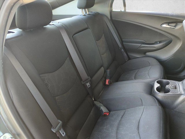 Used 2017 Chevrolet Volt LT FWD image 18