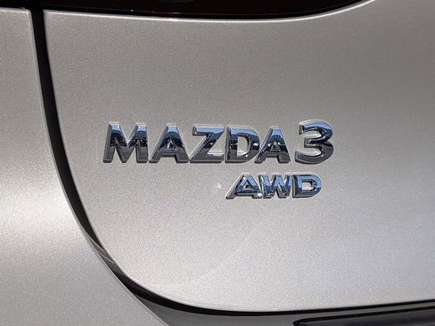New 2026 MAZDA MAZDA3 Hatchback w/Premium Plus Pkg AWD/4WD image 12