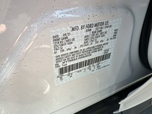 New 2025 Ford Maverick Lariat w/ 4K Tow Package image 30