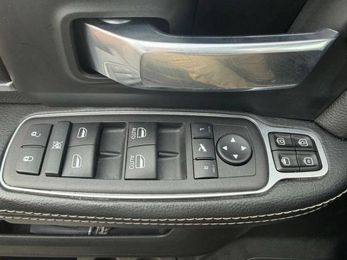 Used 2024 RAM 2500 Laramie w/ Safety Group AWD/4WD image 21