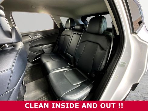 Used 2024 Kia Sportage EX AWD/4WD image 22