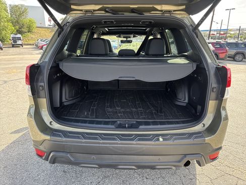 Used 2022 Subaru Forester Wilderness w/ Wilderness Package AWD/4WD image 31