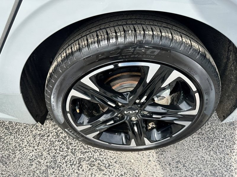 Used 2023 Kia K5 GT-Line w/ GT-Line Premium Package FWD image 32