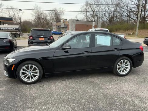 Used 2017 BMW 320i Sedan image 5