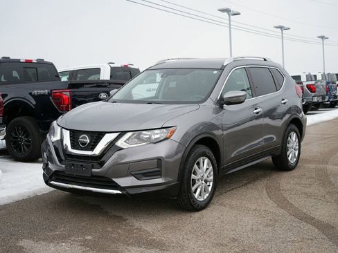 Used 2019 Nissan Rogue SV image 8