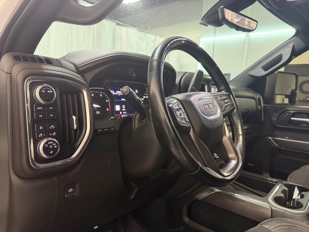 Used 2023 GMC Sierra 2500 AT4 w/ AT4 Preferred Package AWD/4WD image 16