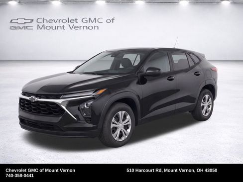 Used 2024 Chevrolet Trax LS FWD image 21