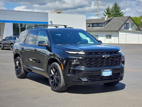 Certified 2024 Chevrolet Traverse RS AWD/4WD image 2