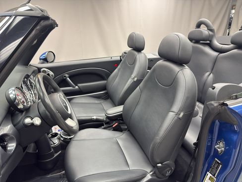 Used 2007 MINI Cooper Convertible FWD image 6