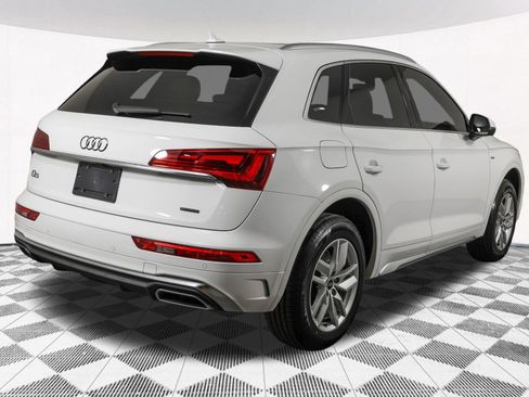 Used 2023 Audi Q5 2.0T Premium w/ Convenience Package AWD/4WD image 14