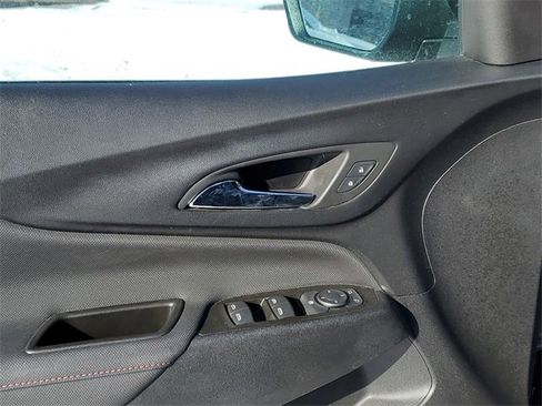 Certified 2023 Chevrolet Equinox RS w/ LPO, Floor Liner Package image 22