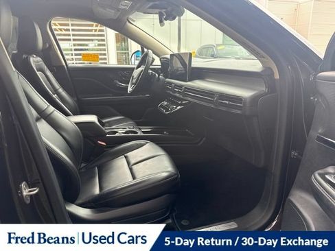 Used 2023 Lincoln Corsair AWD w/ Equipment Group 101A image 22
