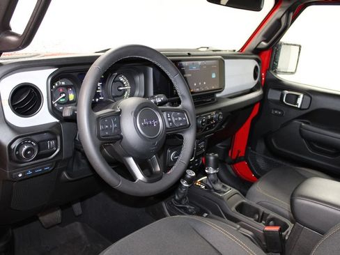 Used 2025 Jeep Wrangler Unlimited Sport S 4xe AWD/4WD image 26