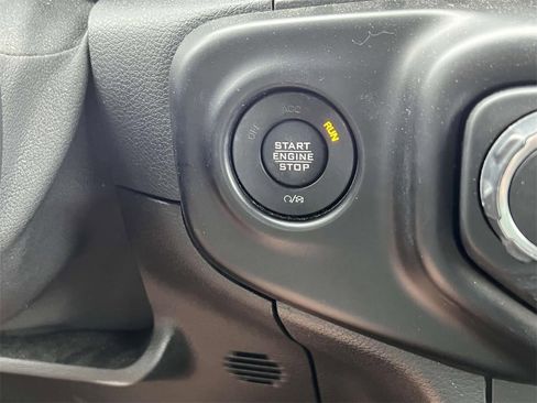 Used 2021 Jeep Wrangler Unlimited Sport image 24