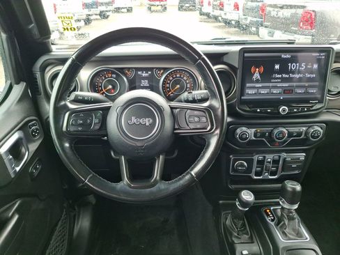 Used 2020 Jeep Wrangler Unlimited Sport AWD/4WD image 10