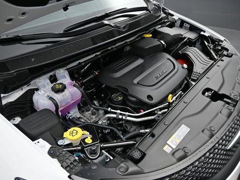 New 2026 Chrysler Voyager LX image 40