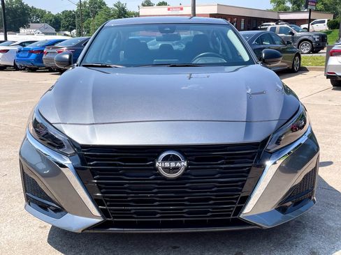 Used 2025 Nissan Altima 2.5 S image 7