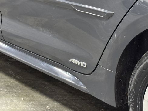 Used 2023 Toyota Corolla LE image 7