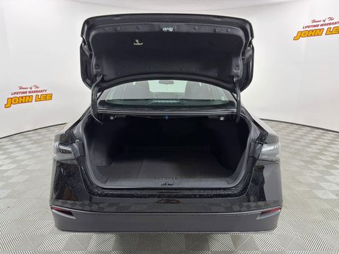 New 2026 Nissan Sentra SV w/ SV Convenience Package image 5