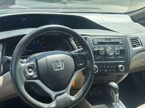 Used 2014 Honda Civic LX image 11