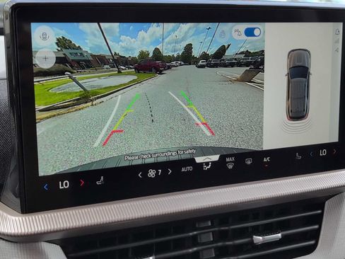 New 2026 Ford Explorer Active RWD image 20