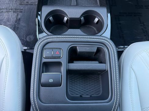 Used 2025 Ford Mustang Mach-E Premium AWD/4WD image 22