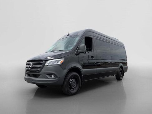 New 2026 Mercedes-Benz Sprinter 2500 image 8