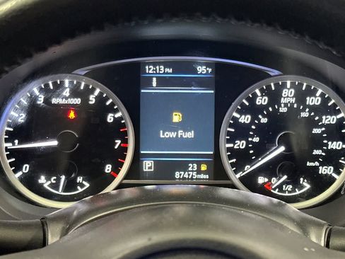 Used 2019 Nissan Sentra SV FWD image 25