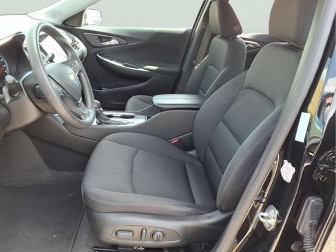 Used 2024 Chevrolet Malibu LT FWD image 21