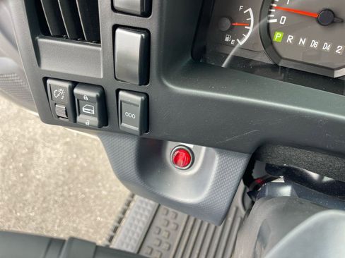 Used 2024 Chevrolet Low Cab Forward RWD image 16